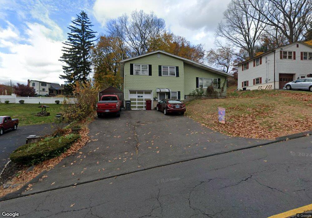 98 Hoadley St, Naugatuck, CT 06770 - photo 1