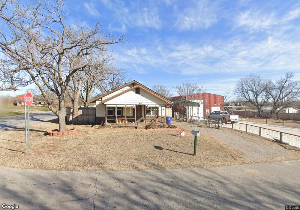 101 E D Ave, Cache, OK 73527 - photo 1