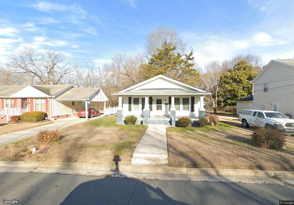 107 Peace St, Oxford, NC 27565 - photo 1