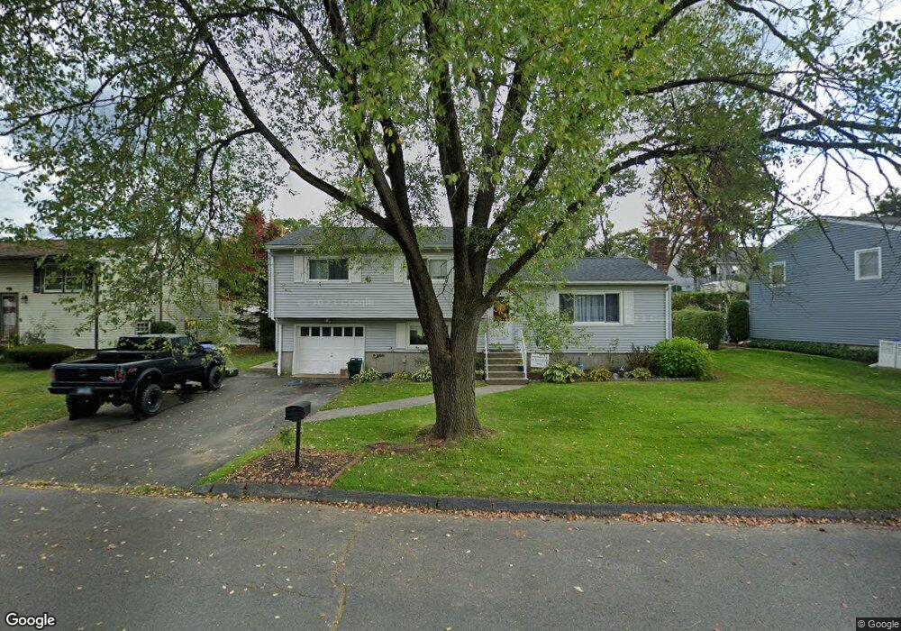 177 Hickory Hill Dr, Waterbury, CT 06708 - photo 1