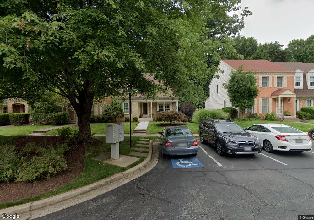 12238 Tildenwood Dr, Rockville, MD 20852 - photo 1