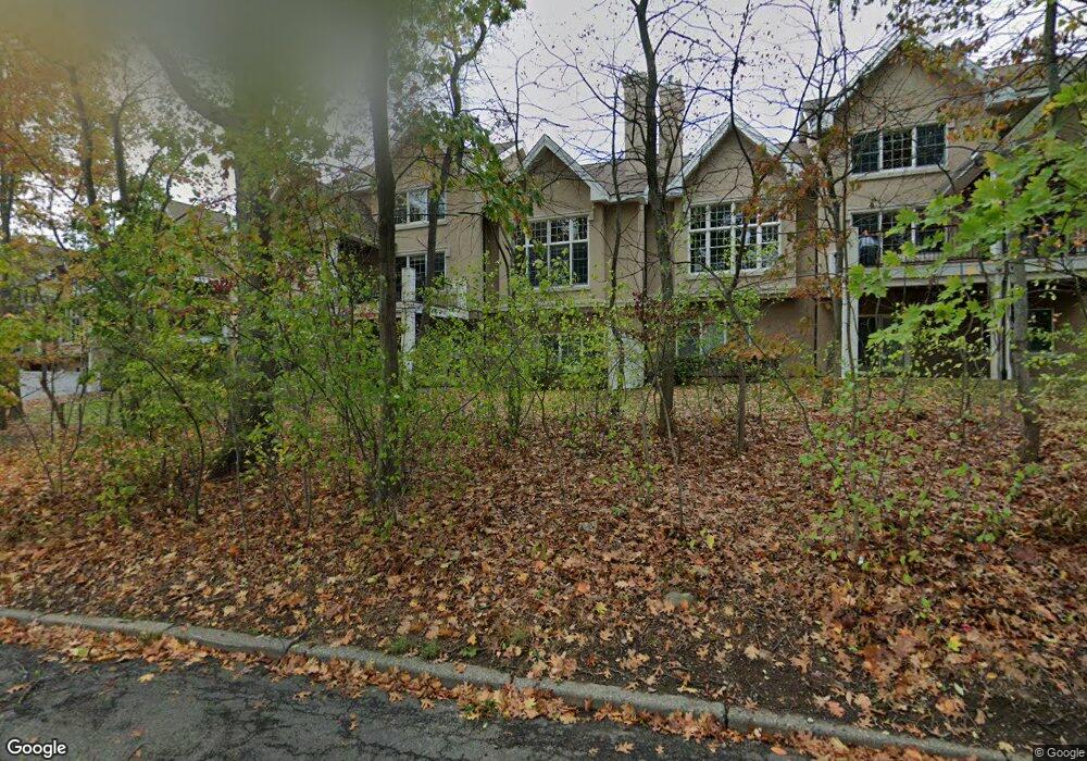 40 Langley Rd unit 40, Newton, MA 02459 - photo 1