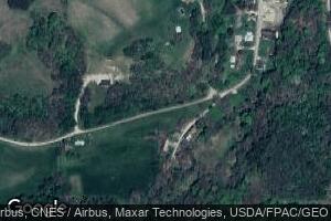 11482 Main St SE, Corning, OH 43730
