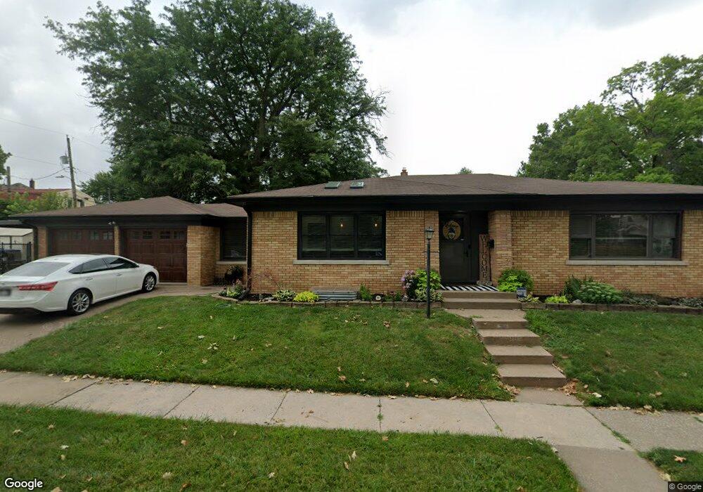 1528 N Myrtle St, Davenport, IA 52804 - photo 1