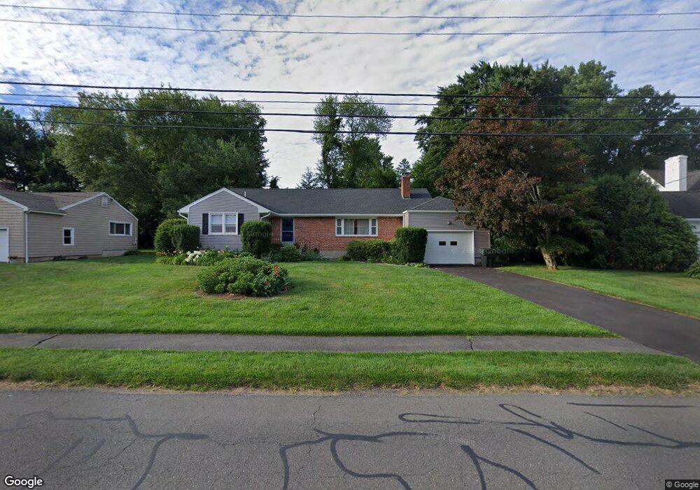 87 Tumblebrook Ln, West Hartford, CT 06117 - photo 1