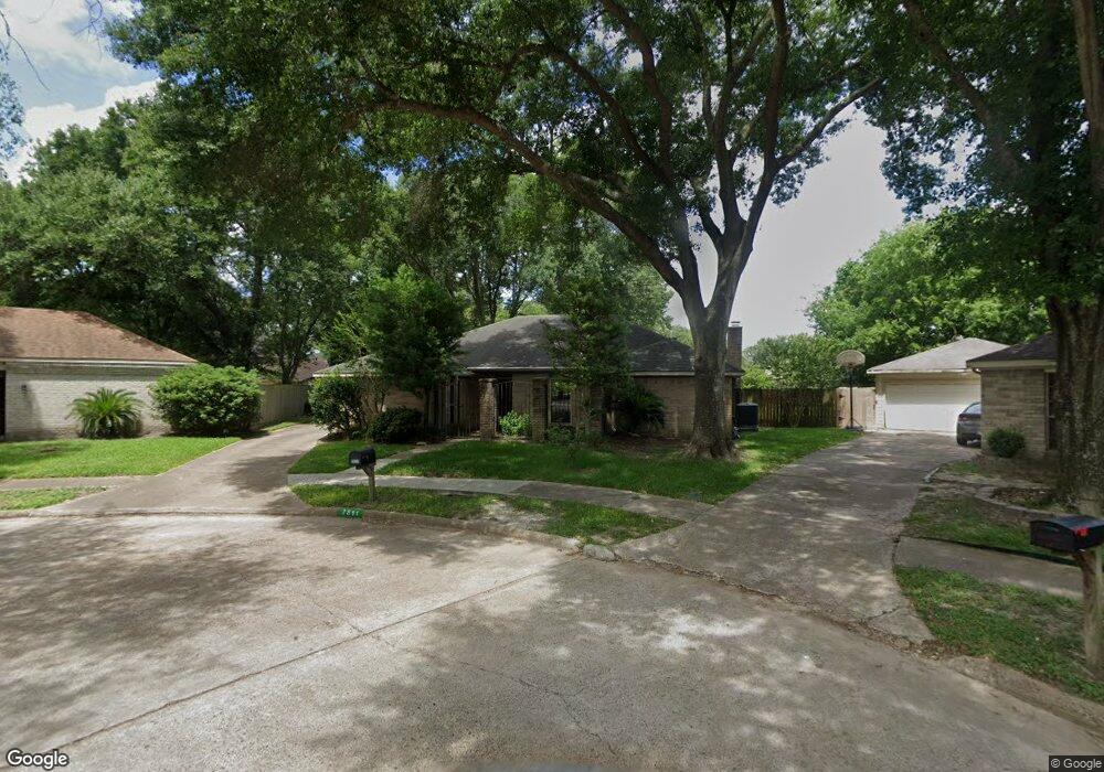 7811 Blackjack Ct, Houston, TX 77088 - photo 1