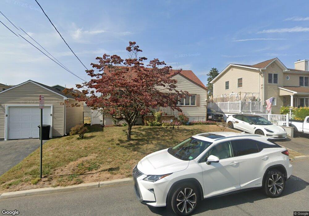 449 Elm St, Lyndhurst, NJ 07071 - photo 1