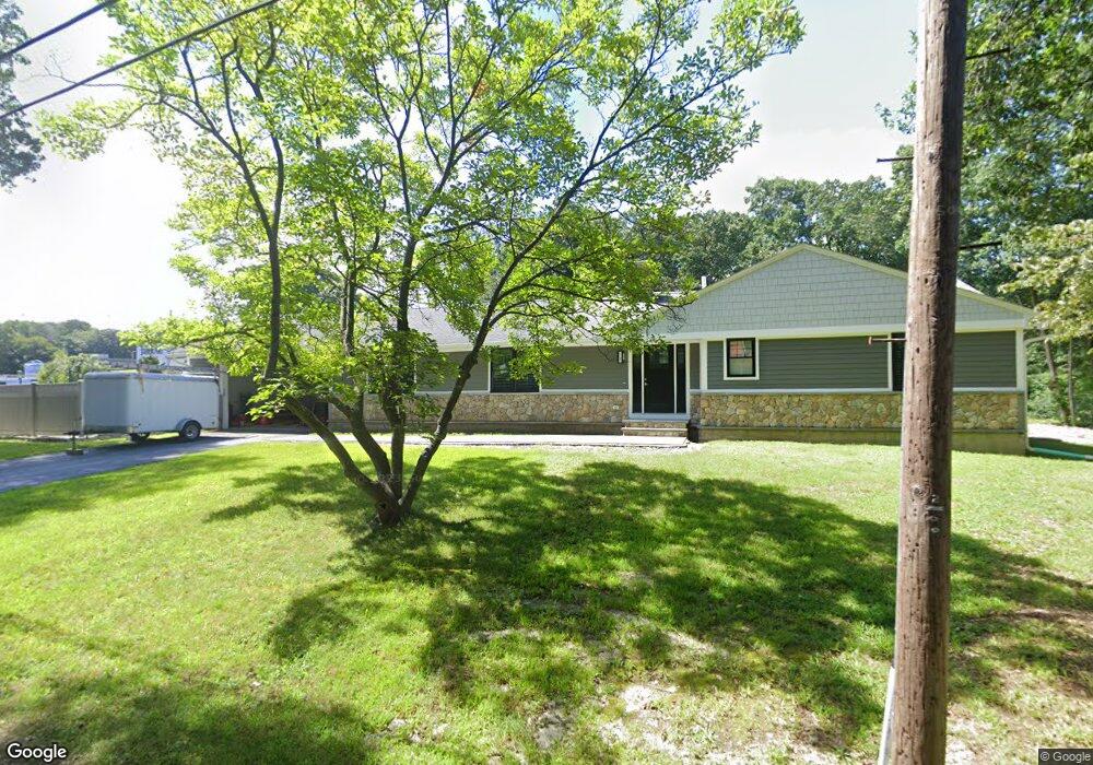 5 Lebeaux Dr, Shrewsbury, MA 01545 - photo 1