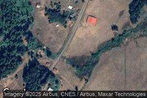 7630 Scotts Valley Rd, Yoncalla, OR 97499