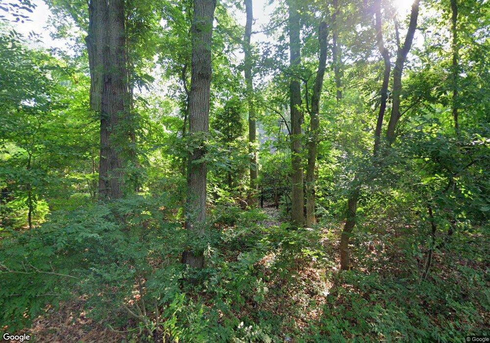 31 W Meadow Rd, Setauket, NY 11733 - photo 1