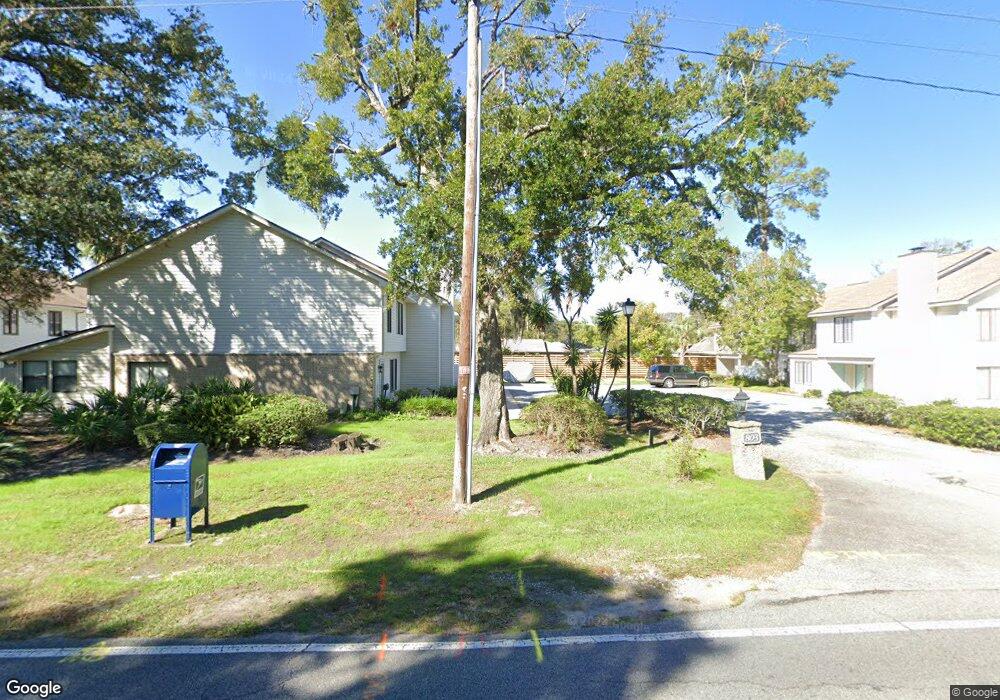 803 Mallery St unit D, St. Simons Island, GA 31522 - photo 1