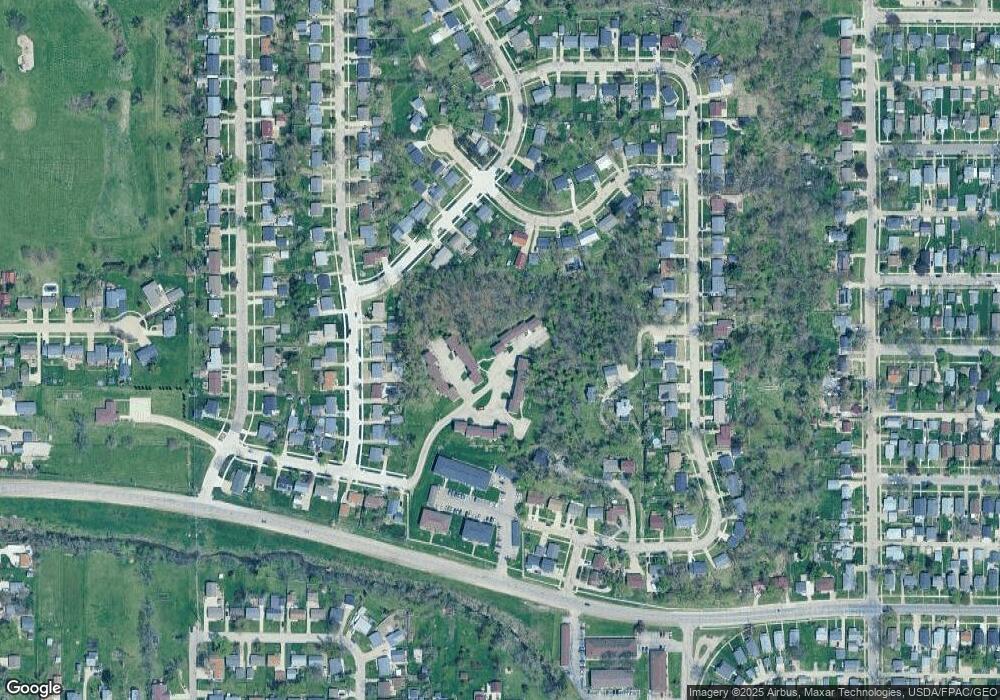 1610 Seminole Ave NW unit 2, Cedar Rapids, IA 52405 - photo 1