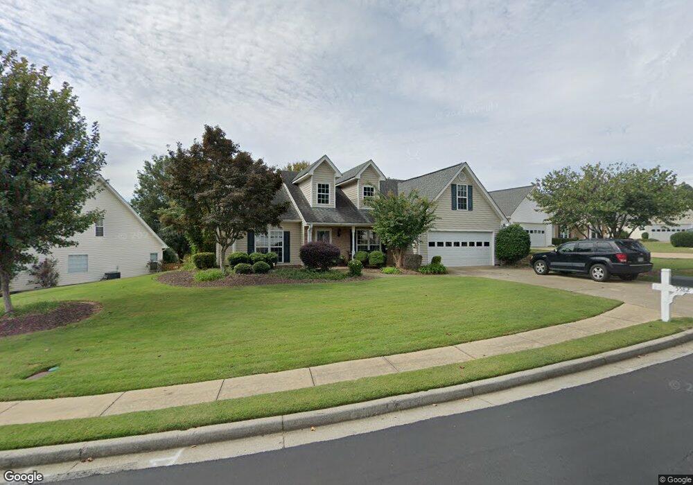 5582 Thistledown Terrace unit 5, Sugar Hill, GA 30518 - photo 1