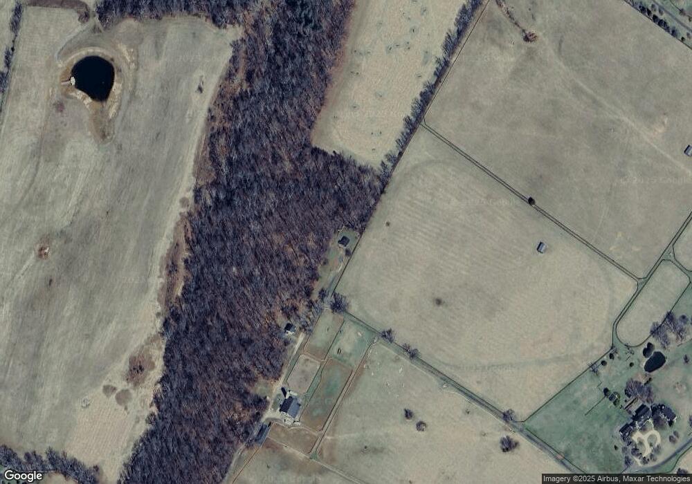 8210 Oak Spring Rd, Marshall, VA 20115 - photo 1