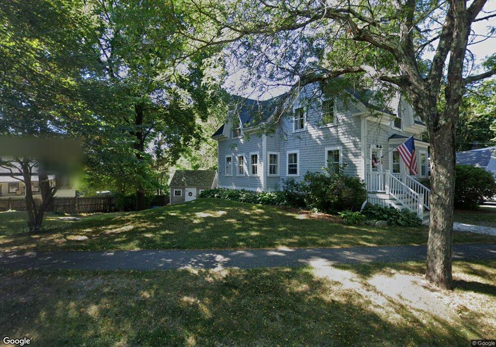 28 Friend St unit Right, Hingham, MA 02043 - photo 1