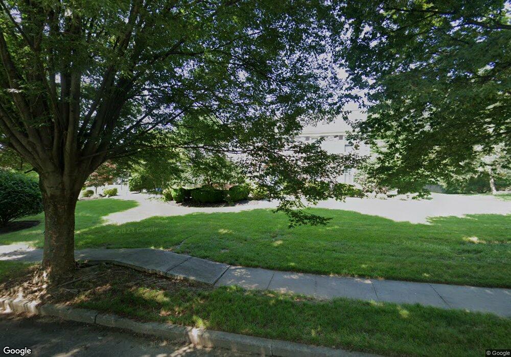 31 Saratoga Dr, Princeton Junction, NJ 08550 - photo 1