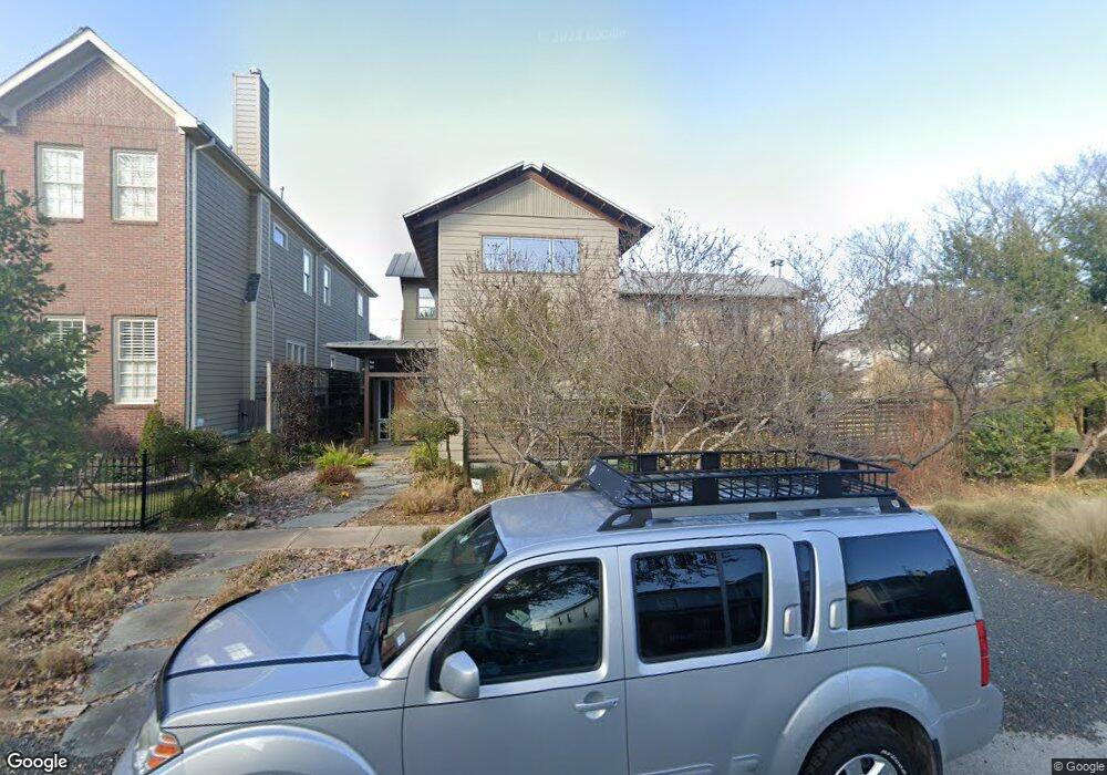 621 E 8th 1/2 St, Houston, TX 77007 - photo 1