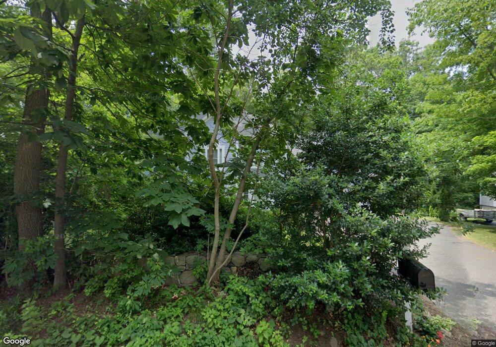 131 E Rocks Rd, Norwalk, CT 06851 - photo 1