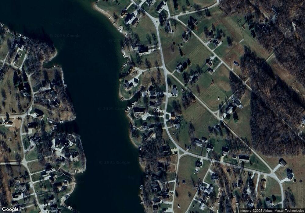 927 N Santee Dr, Greensburg, IN 47240 - photo 1