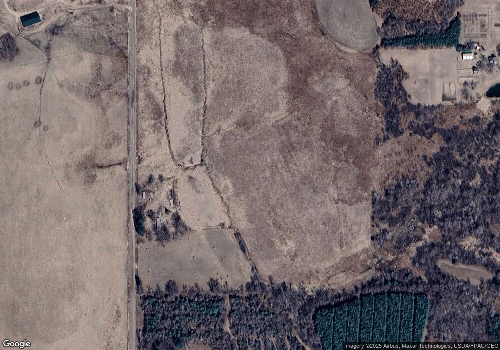 N13034 N Prairie Rd, Osseo, WI 54758 - photo 1