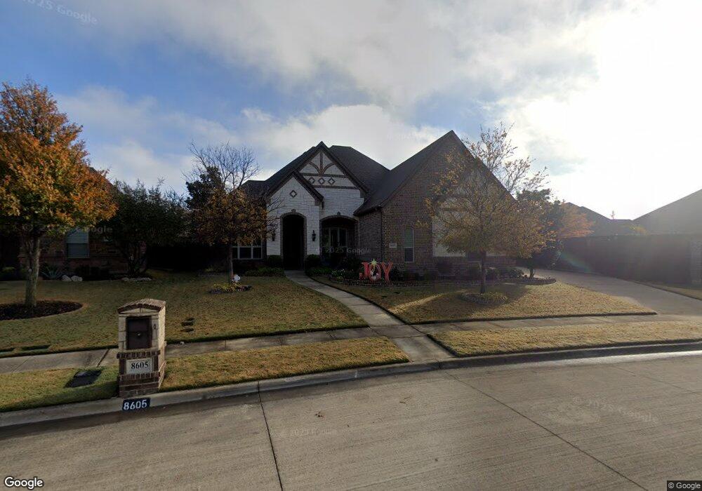 8605 Shadywood Ln, North Richland Hills, TX 76182 - photo 1