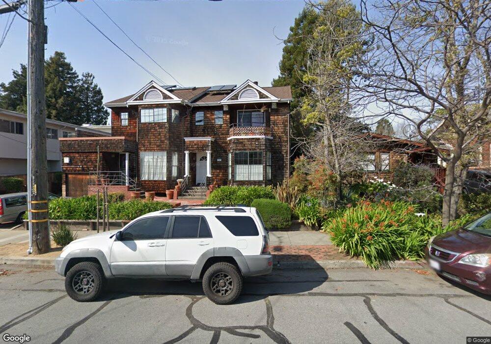 1525 Hearst Ave unit C, Berkeley, CA 94703 - photo 1