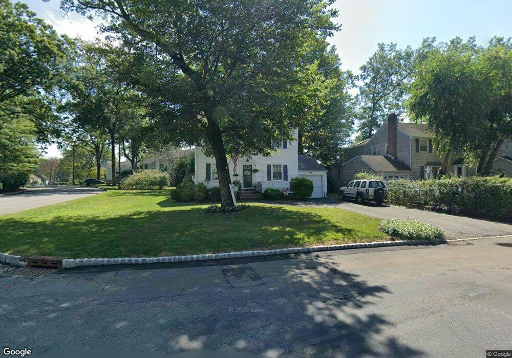 53 Lexington Dr, Livingston, NJ 07039 - photo 1