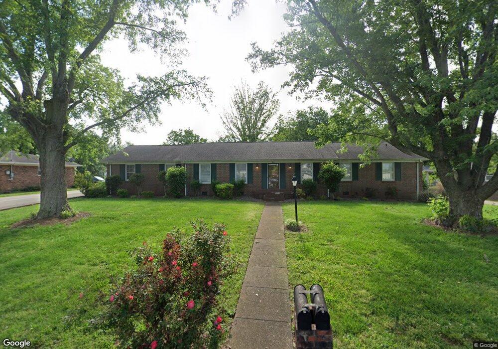 405 Shadow Dr, Shelbyville, TN 37160 - photo 1