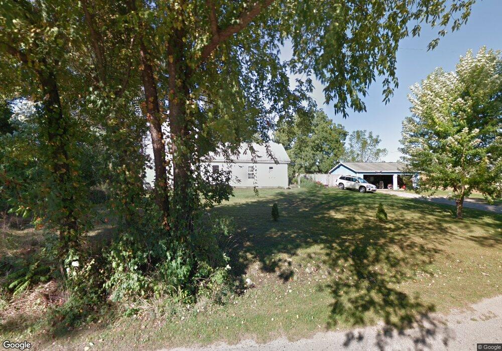 8252 N 850 E, New Carlisle, IN 46552 - photo 1