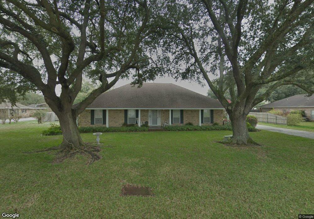 200 Huggins Rd, Lafayette, LA 70506 - photo 1