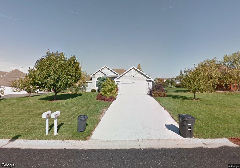 N65W13772 Lilly Creek Dr, Menomonee Falls, WI 53051 - photo 1