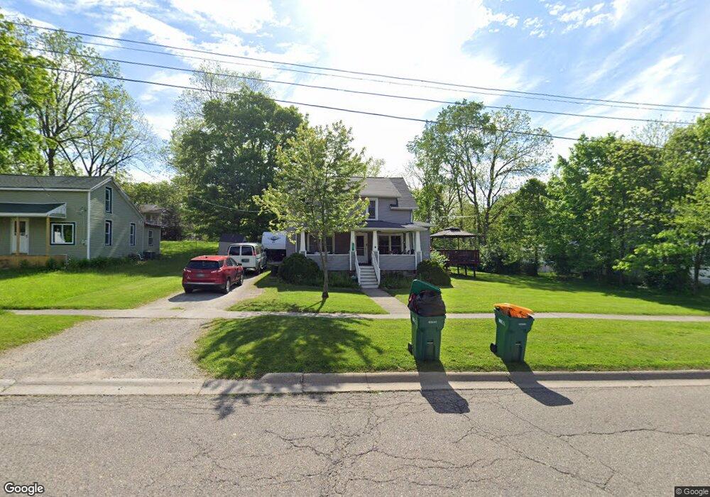 204 N Hazelton St, Flushing, MI 48433 - photo 1