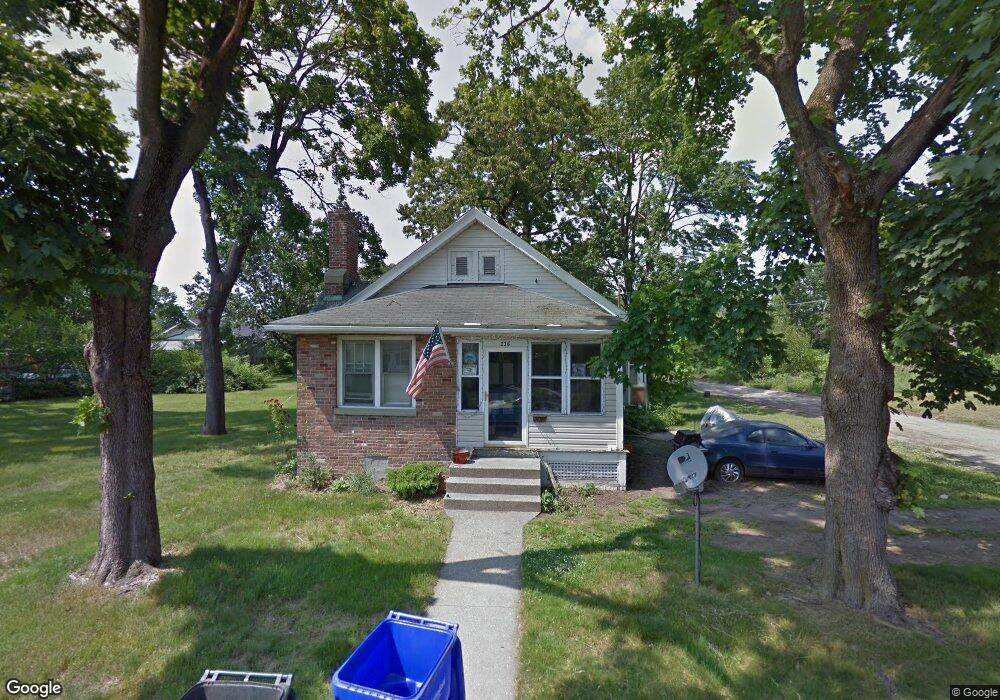 116 Switzer Ave, Springfield, MA 01109 - photo 1