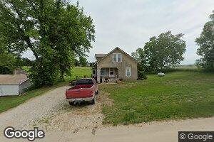 910 Wyoming St, Table Rock, NE 68447