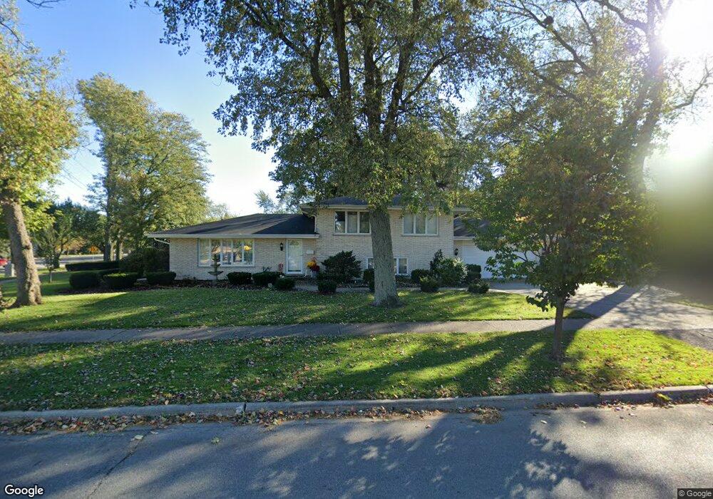 2401 Central Rd, Glenview, IL 60025 - photo 1