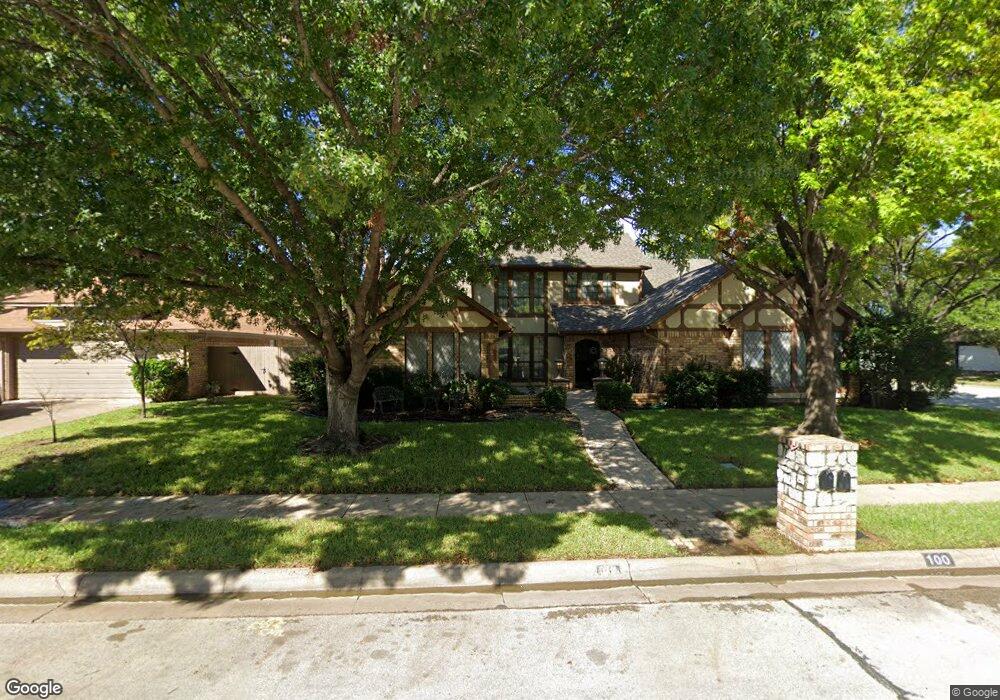 102 Mountain View Dr, Bedford, TX 76021 - photo 1