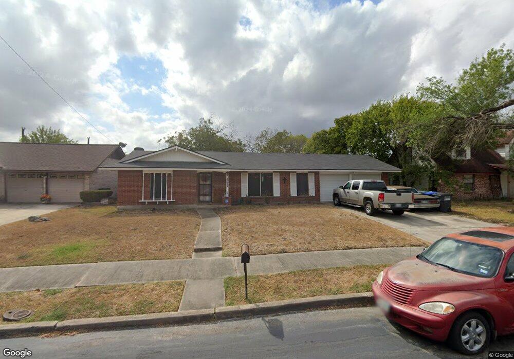 4622 Old Coach Ln, San Antonio, TX 78220 - photo 1
