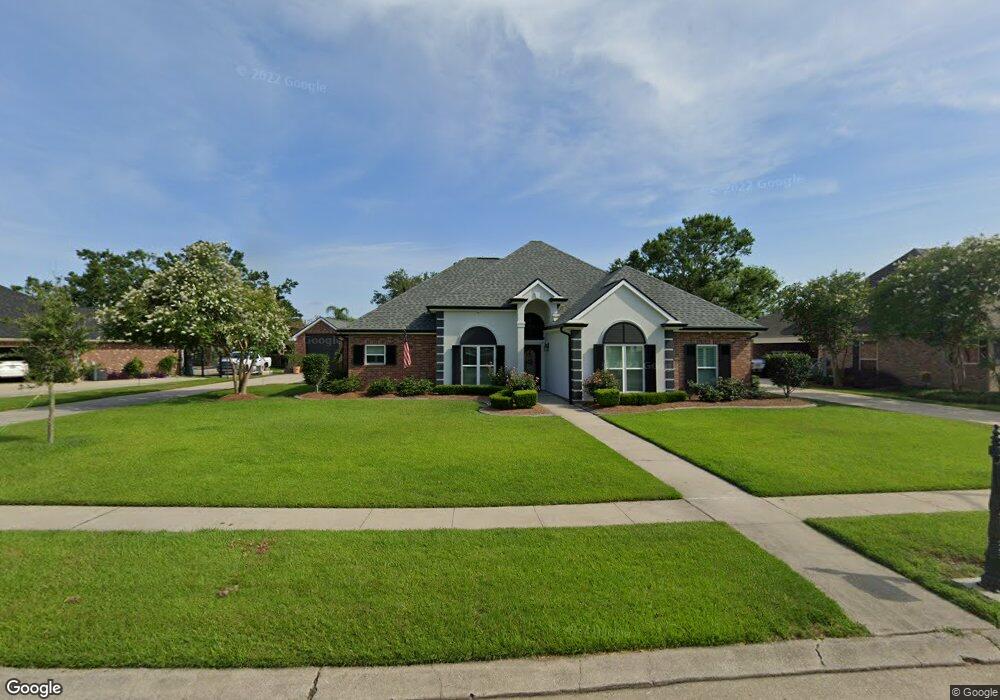 210 Meandering Way, Houma, LA 70360 - photo 1