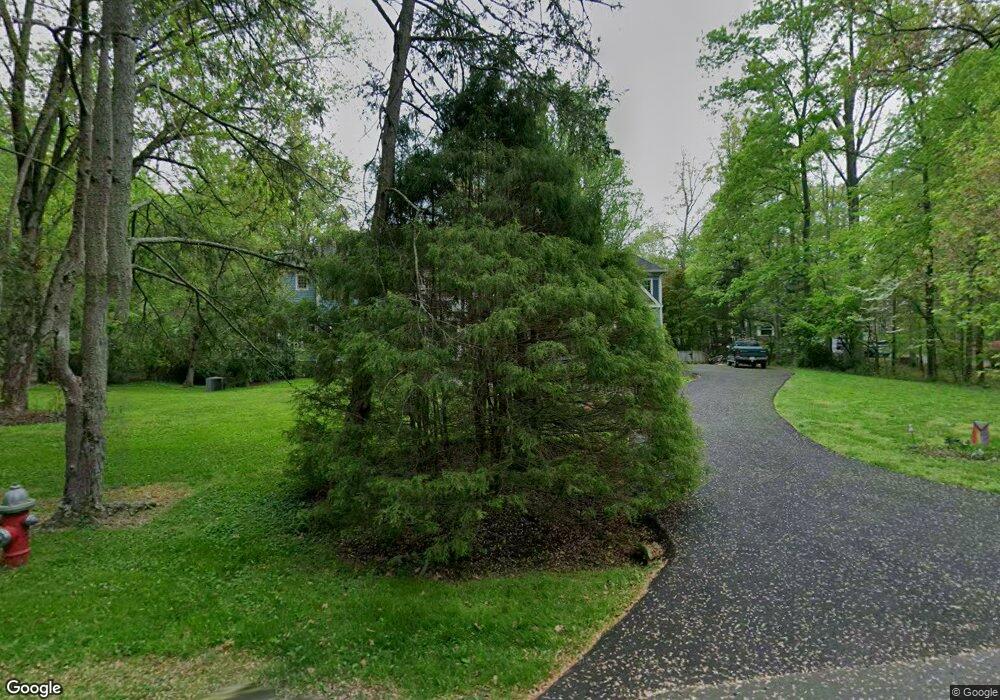 6629 Van Winkle Dr, Falls Church, VA 22044 - photo 1