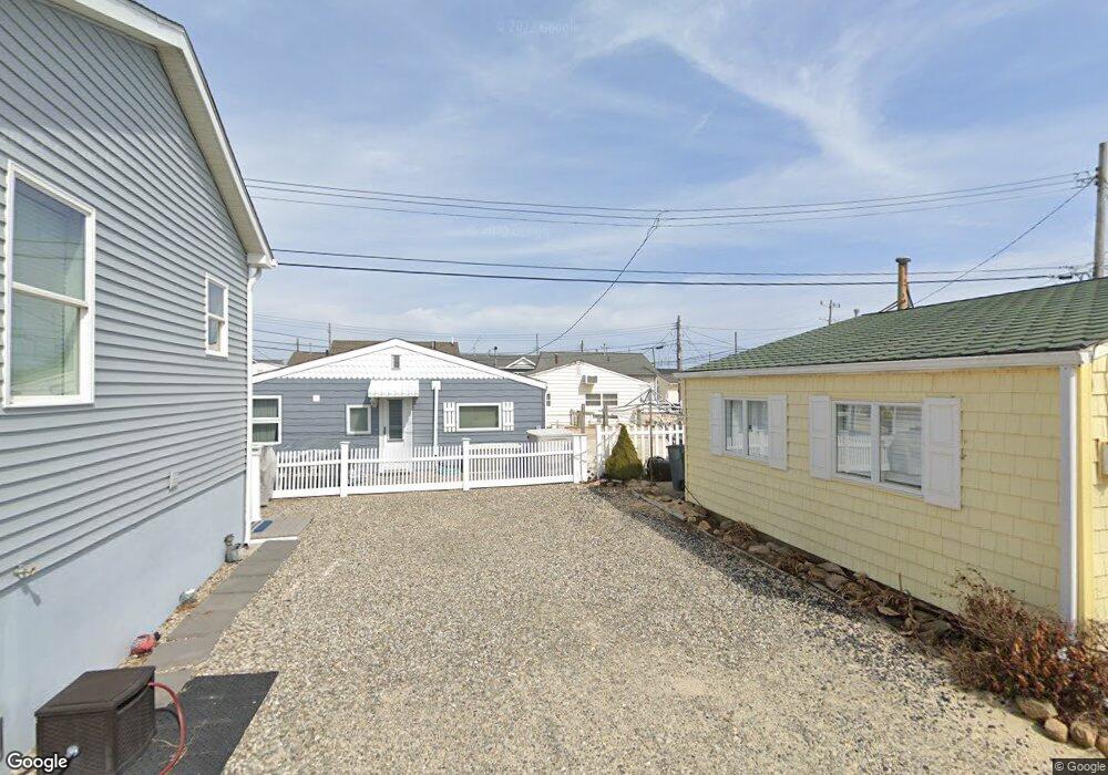 102 W Cormorant Way, Lavallette, NJ 08735 - photo 1