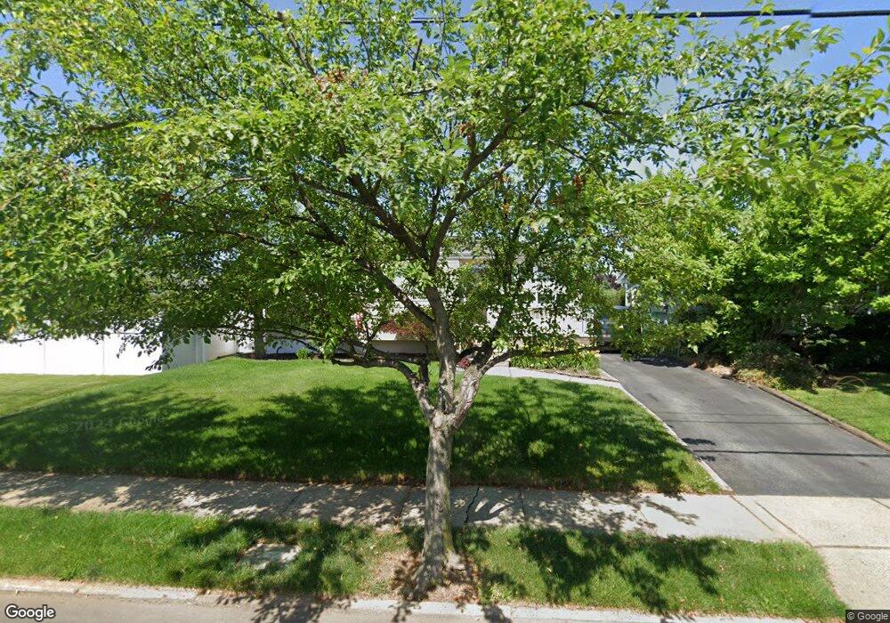 73 Hermann St, Carteret, NJ 07008 - photo 1