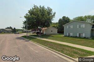 1119 E Elder St, Canton, SD 57013