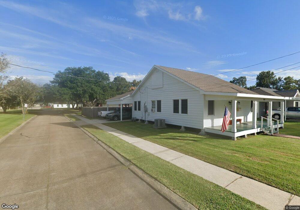 318 Maple Ave, Houma, LA 70364 - photo 1