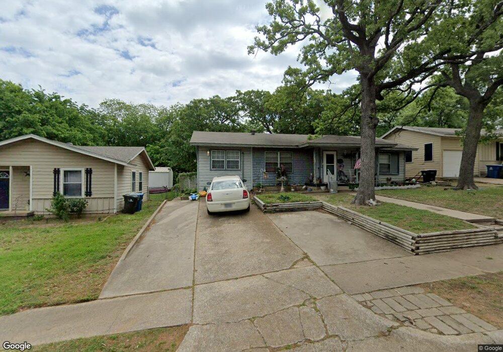 1107 Ridgewood Rd, Denison, TX 75020 - photo 1