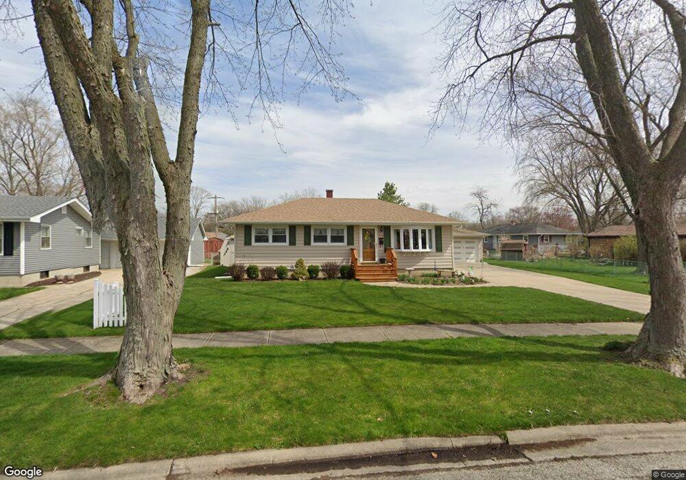 739 Sherwood Ave, Aurora, IL 60506 - photo 1