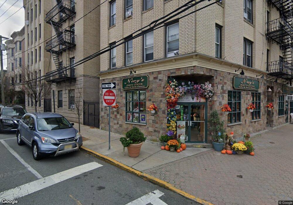 4536 Park Ave unit 2, Weehawken, NJ 07086 - photo 1