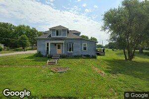1302 S Van Buren St, Albany, MO 64402