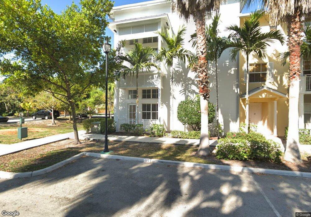 425 Olssen Ave unit 425, Fort Lauderdale, FL 33312 - photo 1