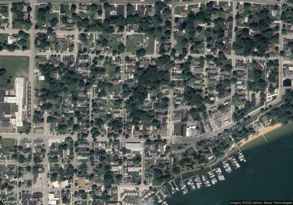 433 Harding Ct, Culver, IN 46511 - photo 1