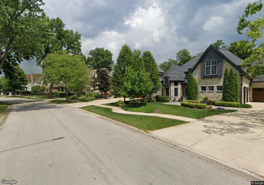 710 S Wright St, Naperville, IL 60540 - photo 1